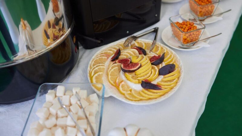 Usługi cateringowe a odliczenie VAT: Co warto wiedzieć?