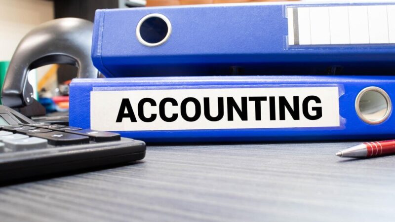 Storno czarne i czerwone: Różnice i zastosowanie w księgowości