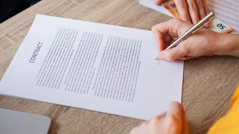 Umowa o dzieło – kluczowe aspekty i wzory do pobrania